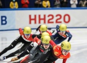 开云官网-短道速滑选手弯道超车，抢占第一