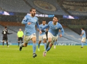 开云体育在线-英格兰碾压罗马，哈兰德状态火热