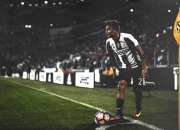 开云体育在线-福克斯比赛走势一手掌控，爵士拿下火箭