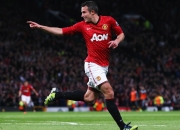 开云体育直播-赛道上的逆袭，塞恩斯领衔红牛二队绝杀哈斯，诠释赛车运动的不可预测之美