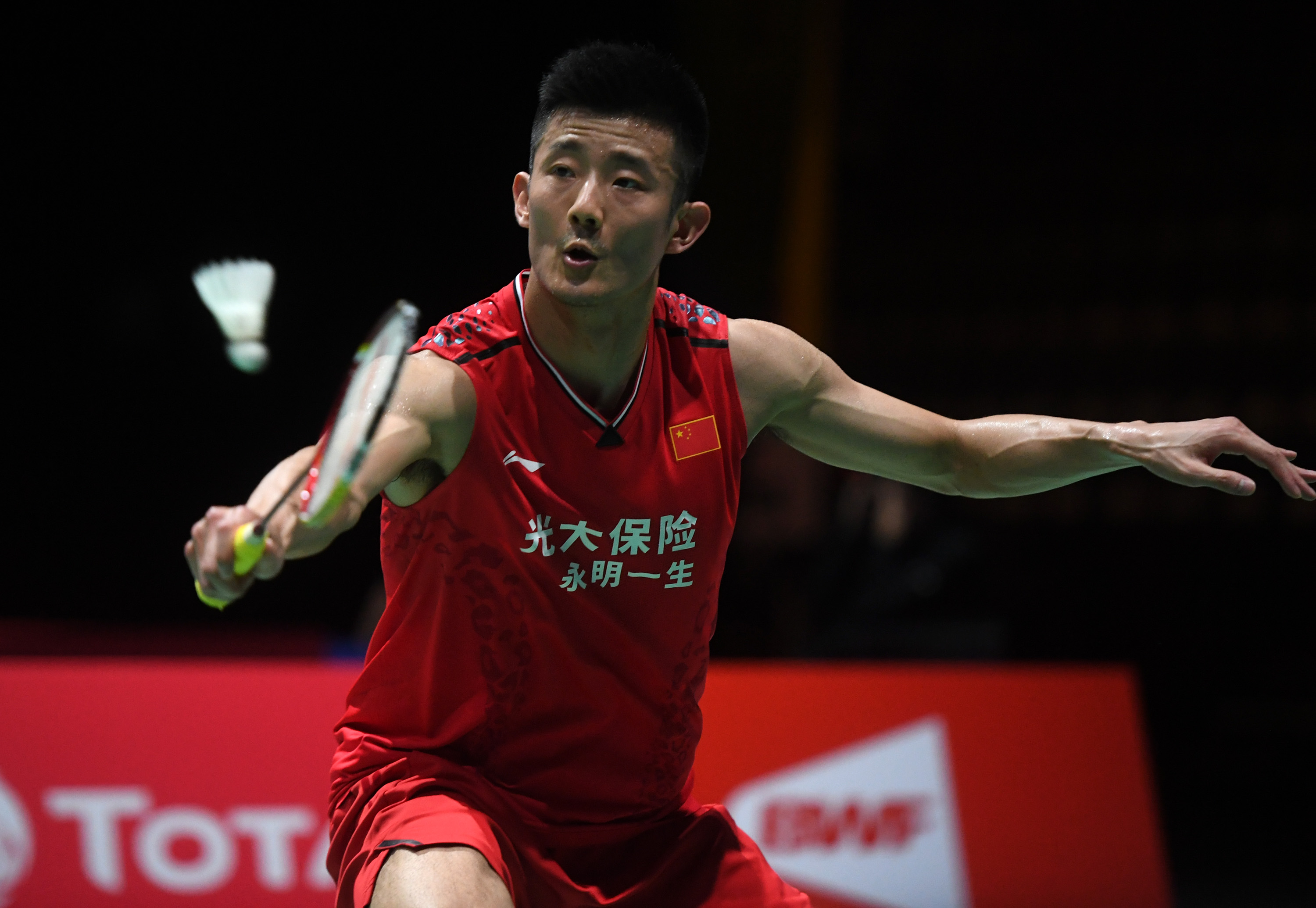 包含丹麦羽毛球队险胜印尼羽毛球队，谌龙高光表现的词条