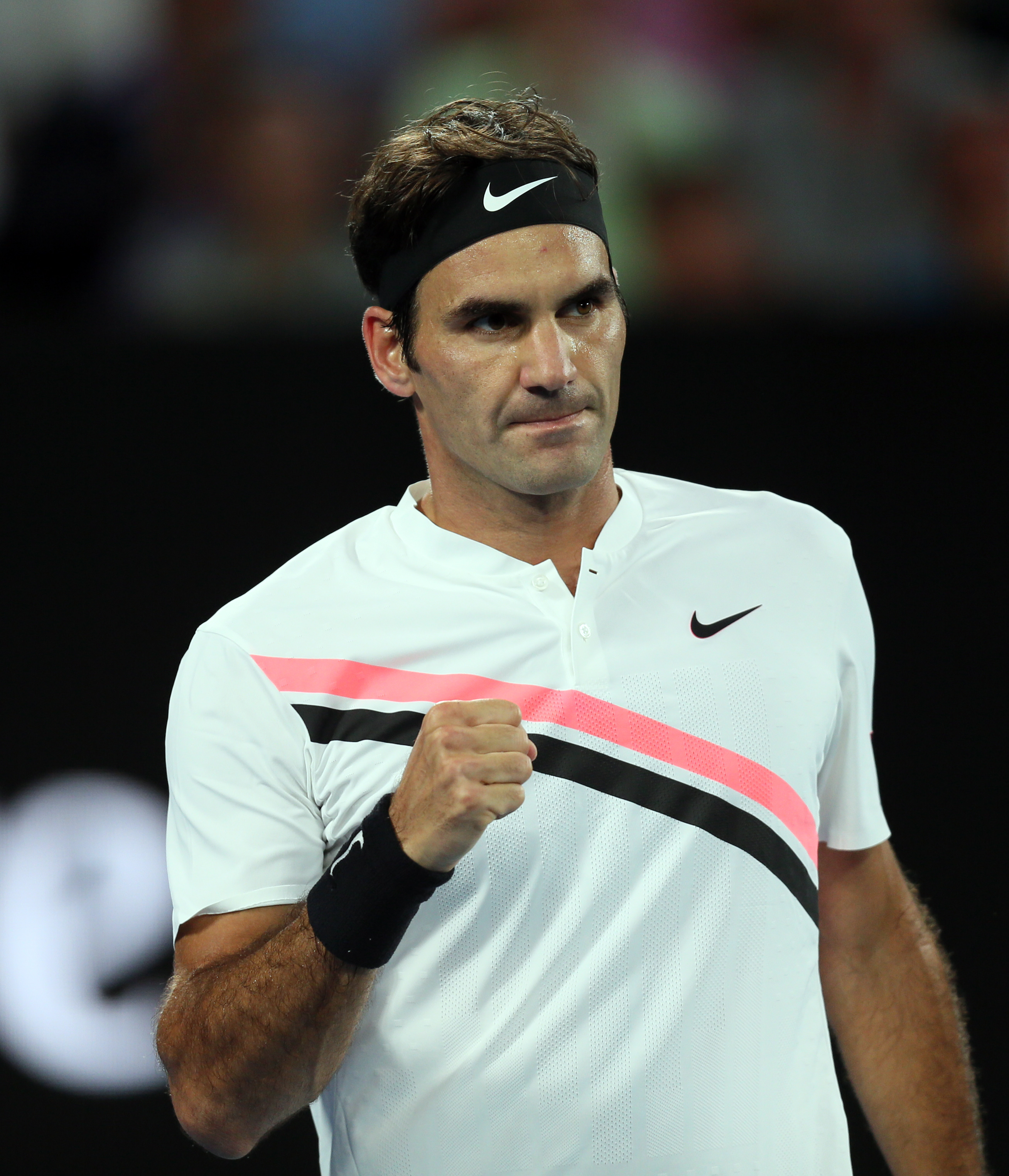 西班牙网球队翻盘澳大利亚网球队，费德勒打破历史纪录的简单介绍