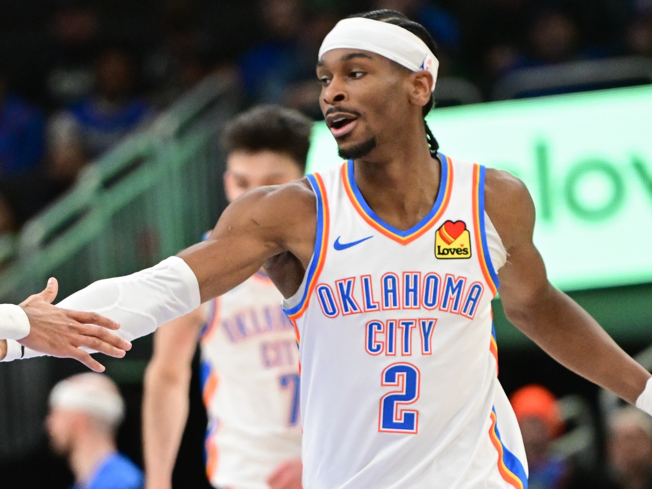 雷霆横扫掘金，阿德巴约绝境逆转的简单介绍