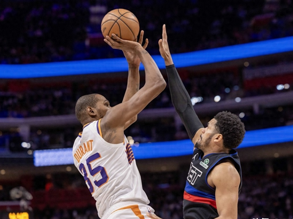 篮网大将发挥出色，助队获胜