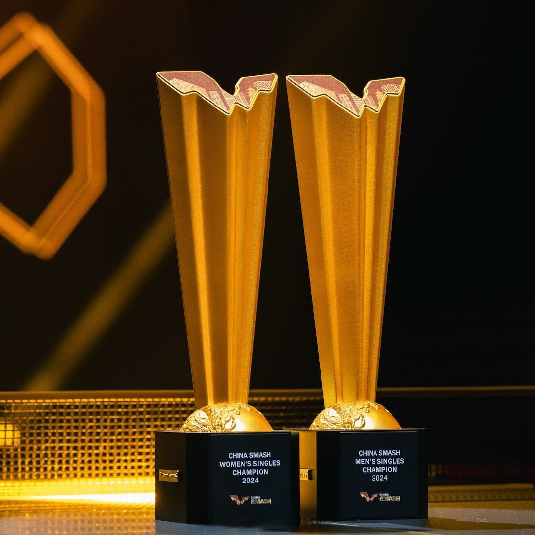 世界冠军凭实力赢得心仪奖杯