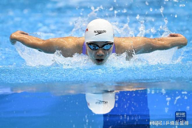 非洲游泳选手夺得铜牌，展现突围实力的简单介绍