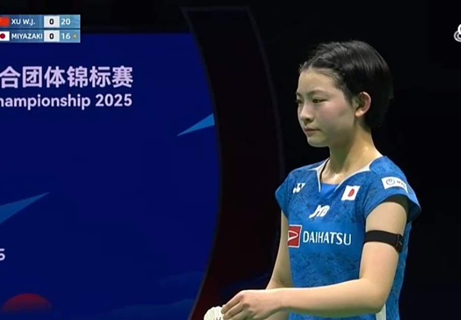 日本体操选手实现精彩逆转，摘得银牌