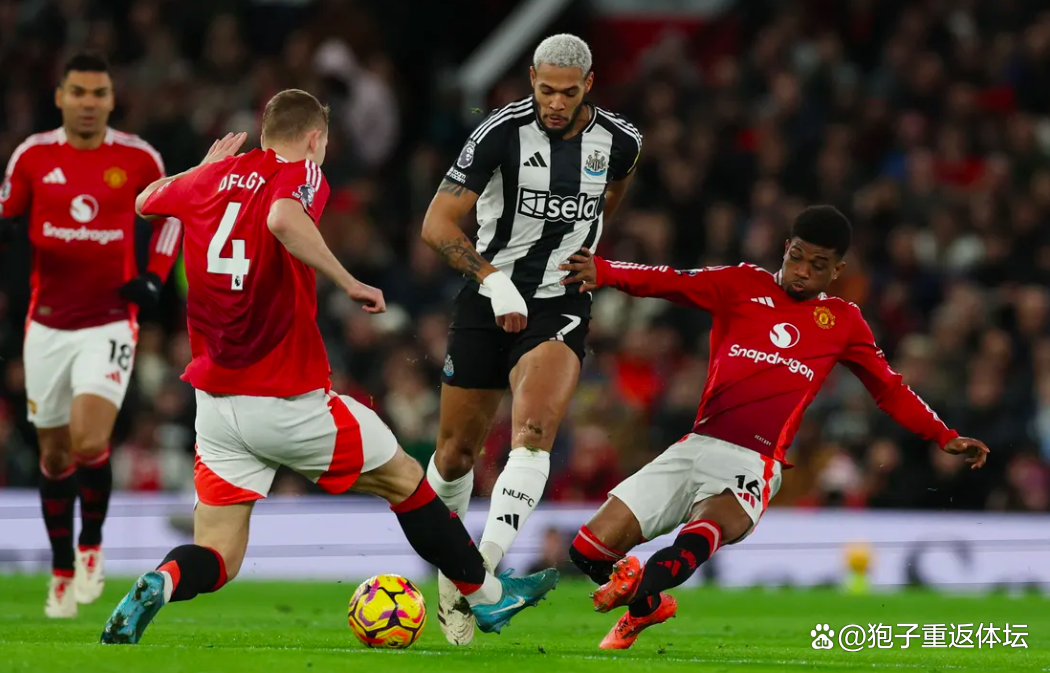 曼联拼出线，个别球员状态崩盘备战英超的简单介绍