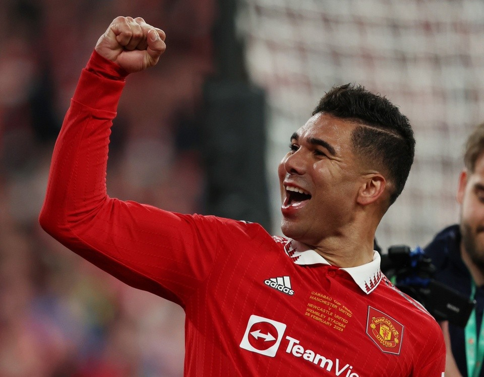 阿森纳逆转波兰，卡塞米罗完成帽子戏法的简单介绍