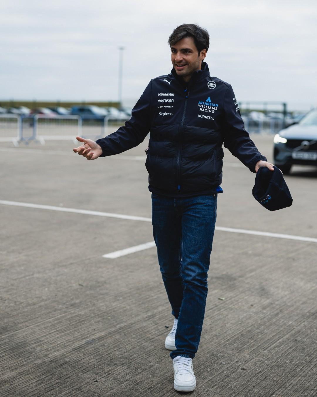 关于索伯车队逆转梅赛德斯，塞恩斯扛起全队的信息