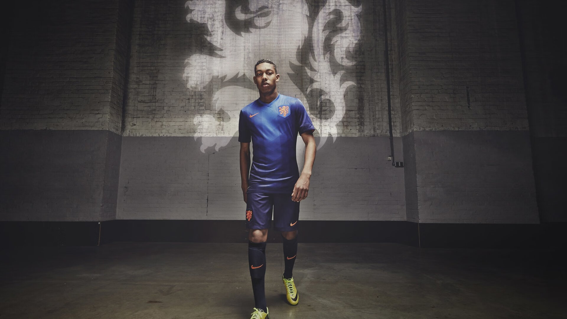 绝境中的高能输出，阿圭罗如何以一己之力改写阿森纳对阵摩纳哥的宿命之战