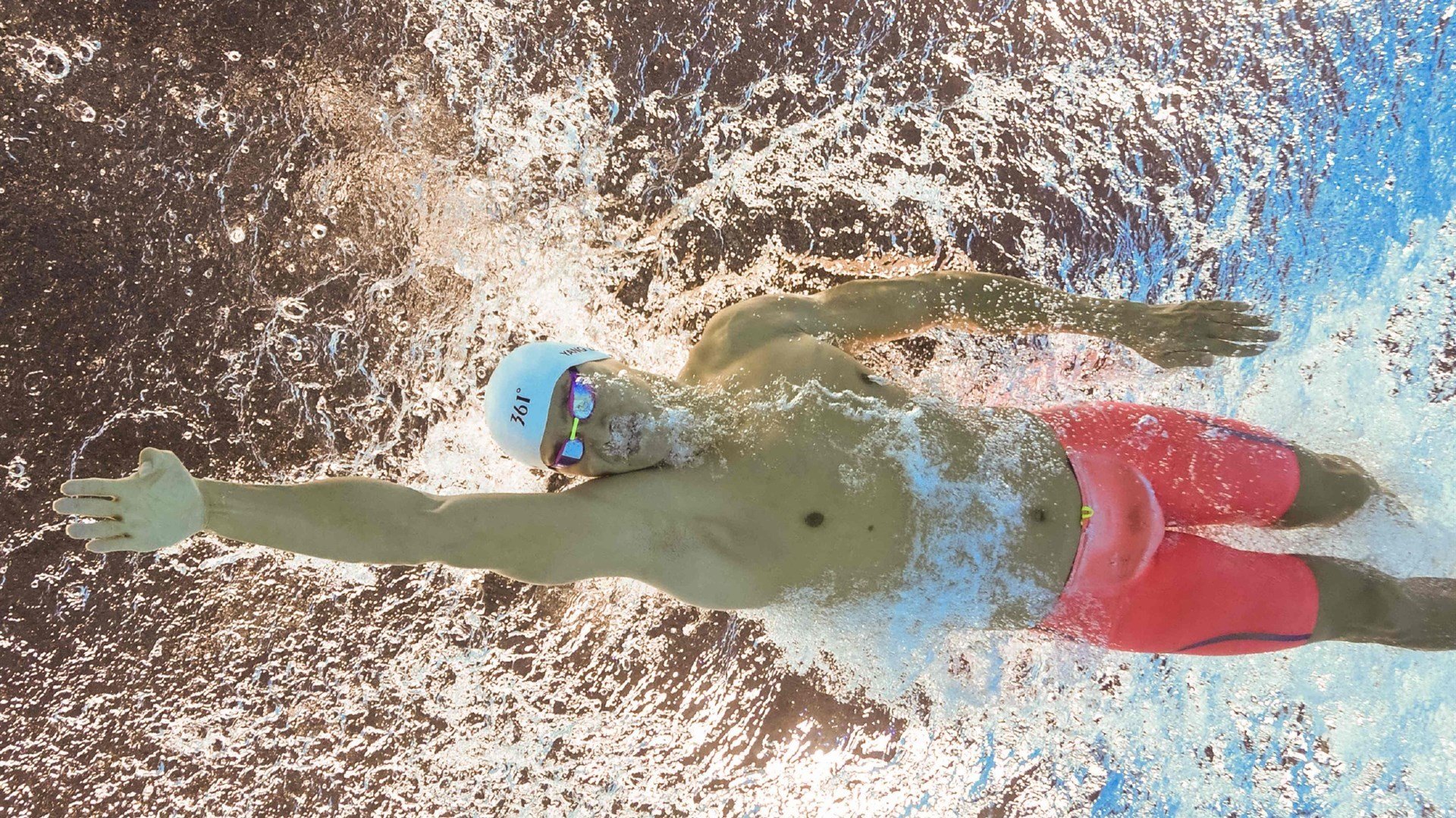 王权无侥幸，当稳定成为拉文对阵雄鹿的最强宣言